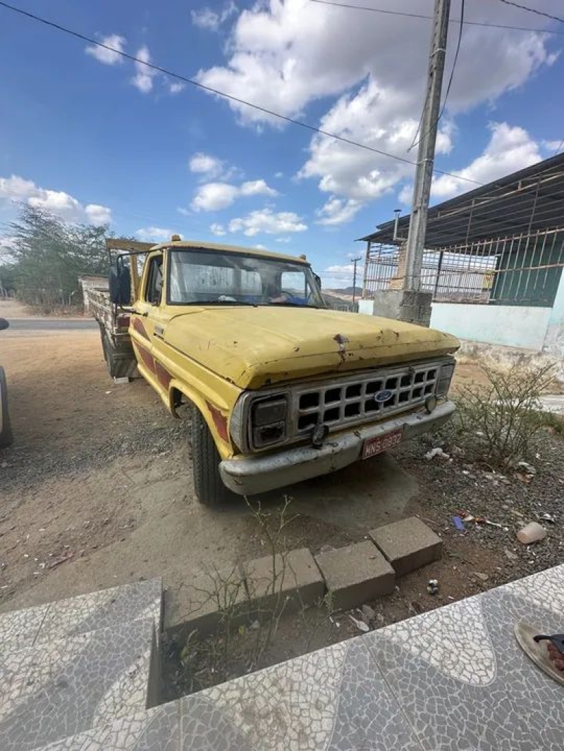 FORD F-4000 4x2 2p (diesel)(E5)