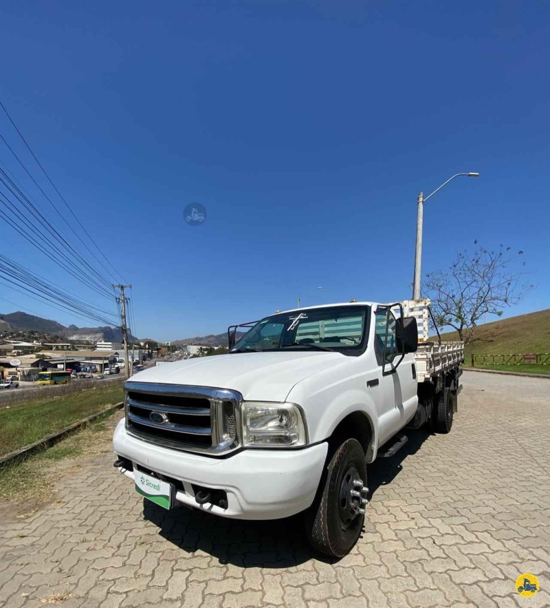 FORD F-4000 TURBO CUMMINS 2p (diesel)