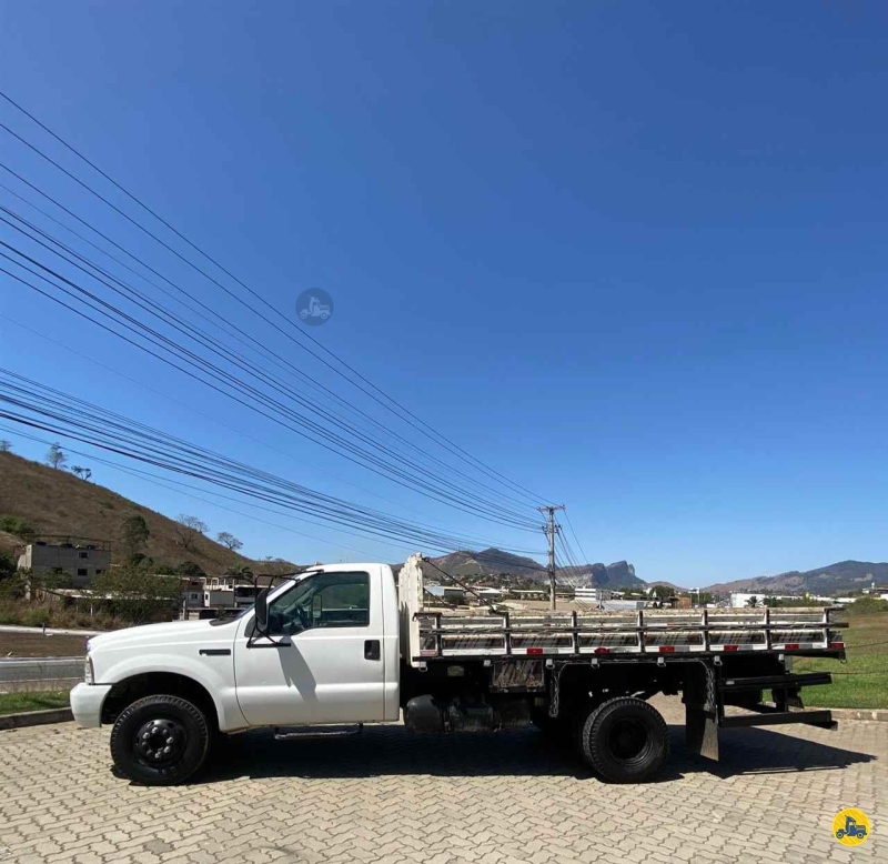 FORD F-4000 TURBO CUMMINS 2p (diesel)