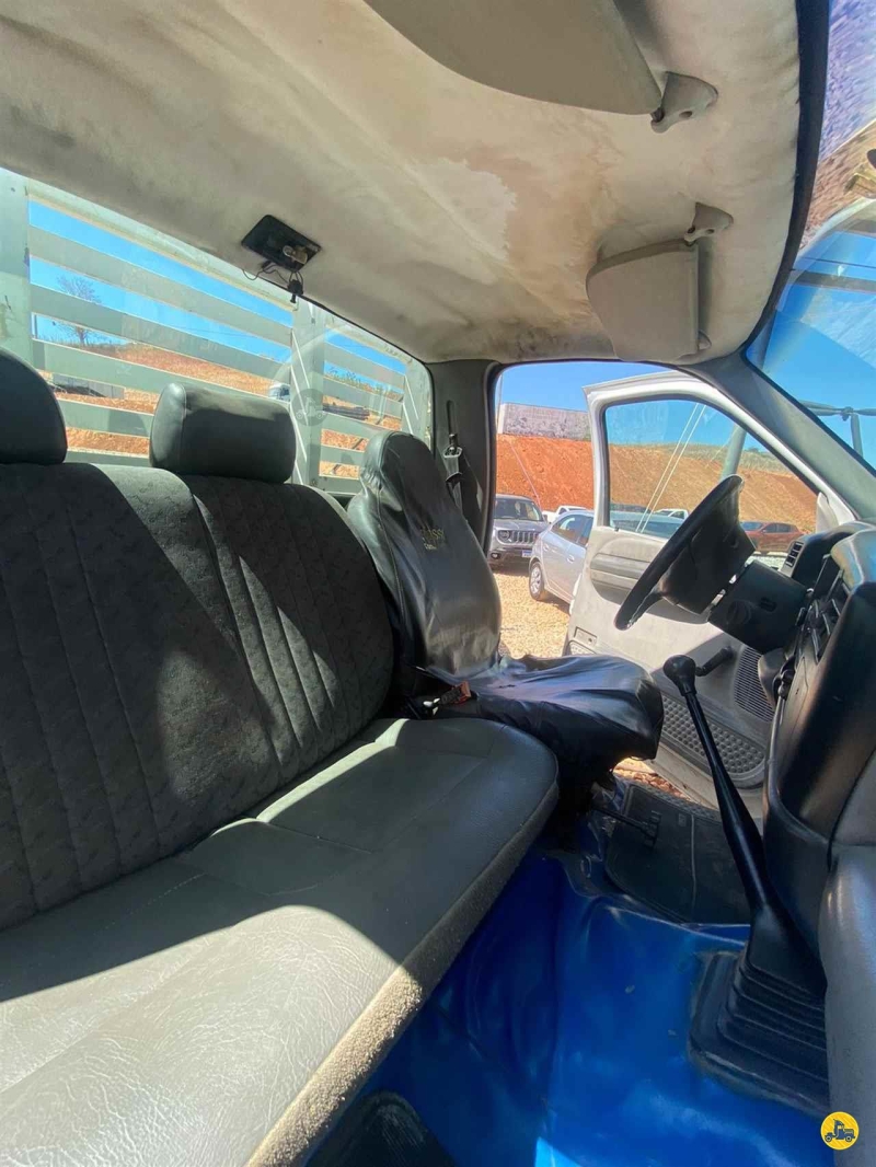 FORD F-4000 TURBO CUMMINS 2p (diesel)
