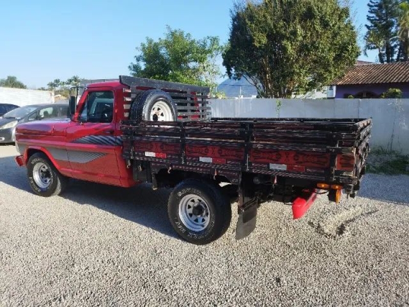 Ford F1000 diesel MWM