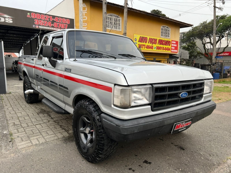 Ford F-1000 Super Diesel CE 3.9