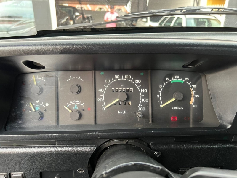 Ford F-1000 Super Diesel CE 3.9