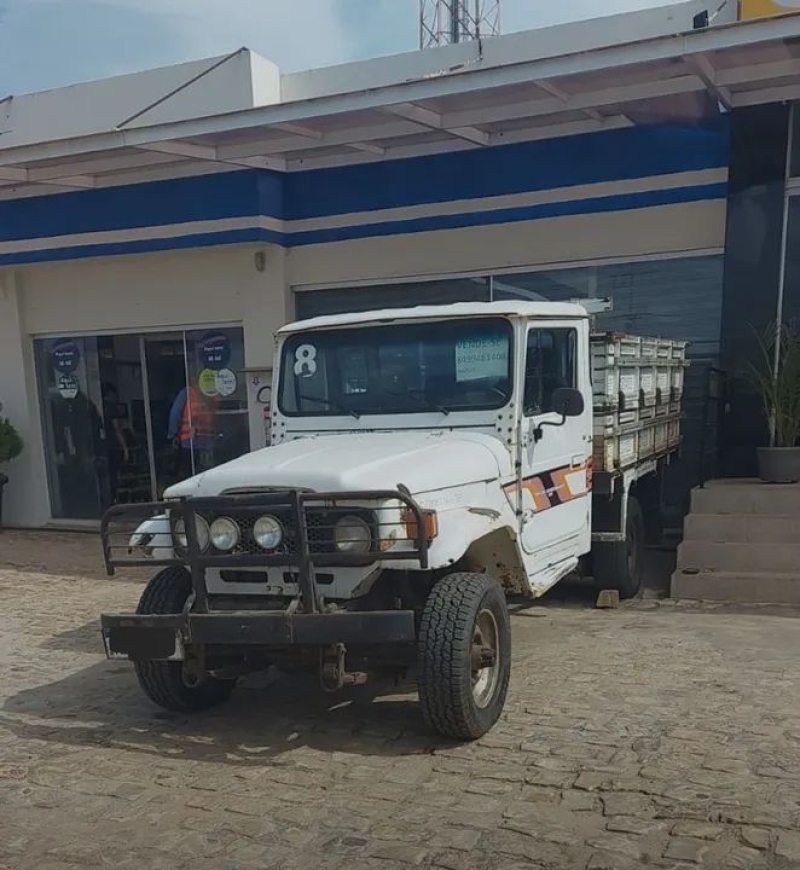 Toyota Band.Picape Chassi Longo Diesel