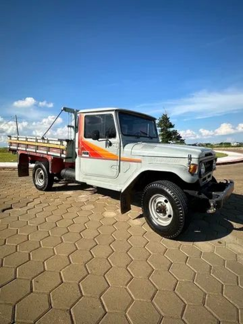 Toyota Band.Picape Chassi Longo Diesel