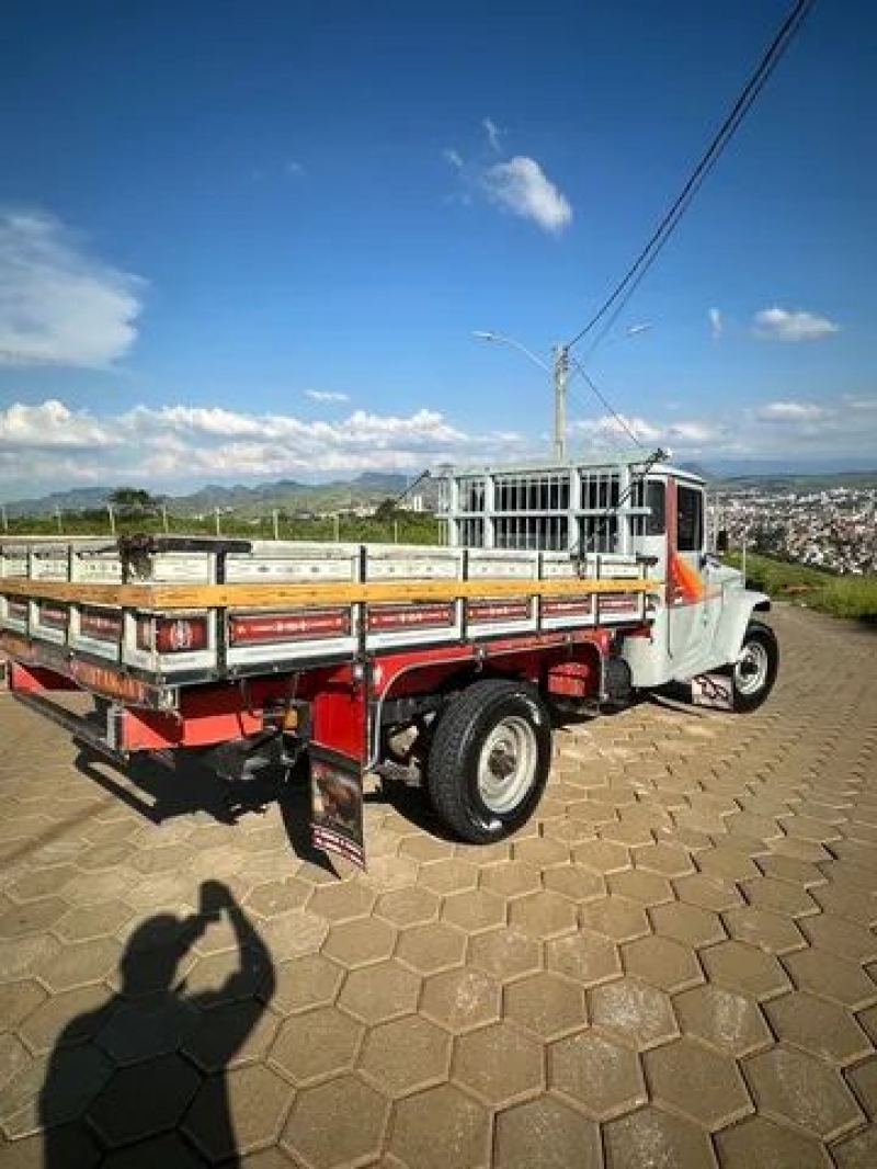 Toyota Band.Picape Chassi Longo Diesel
