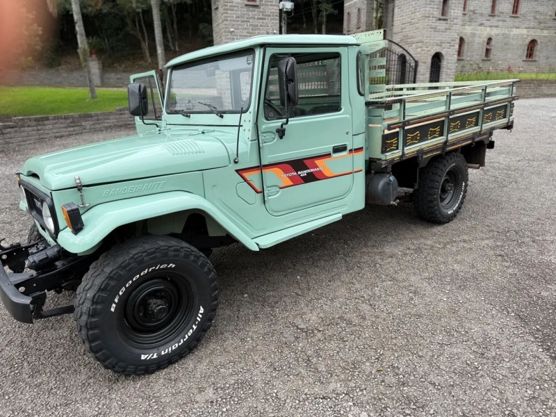 Toyota Band.Picape Chassi Longo Diesel