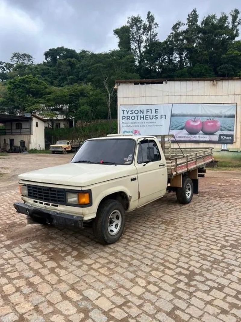 GM - Chevrolet D-20 S 3.9/4.0 Turbo Diesel