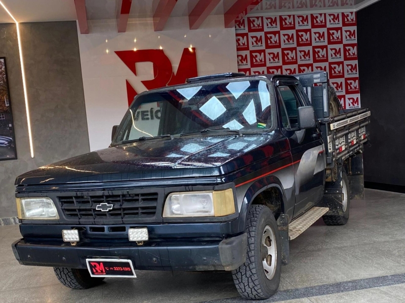 GM - Chevrolet D-20 S / Luxe 3.9/4.0 Diesel