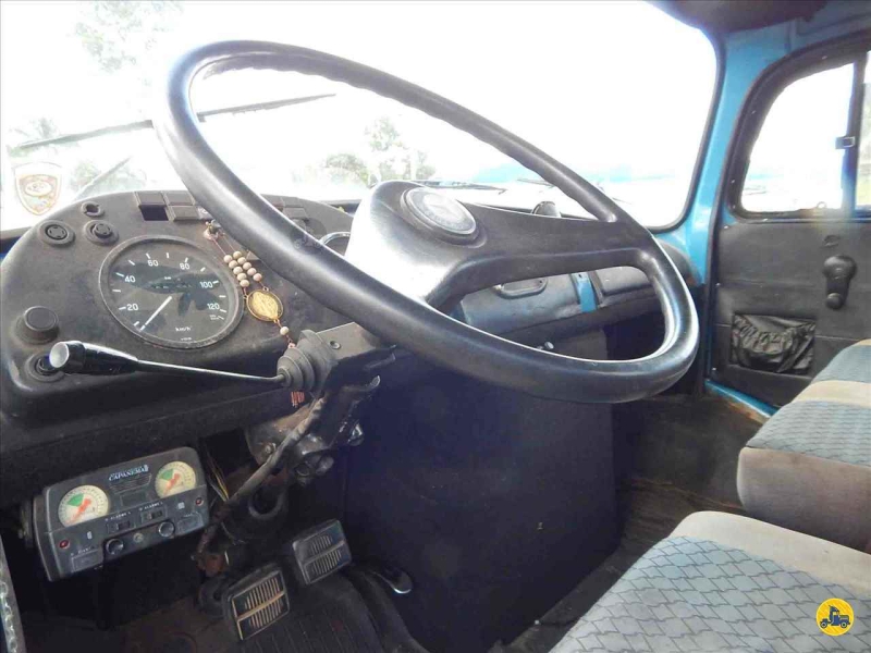 MERCEDES-BENZ L-1113 2p (diesel)