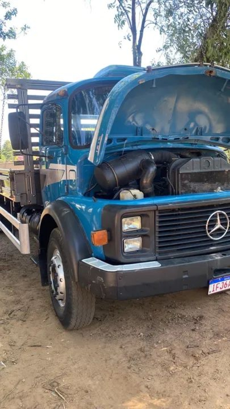 MERCEDES-BENZ L-1513 3-Eixos 2p (diesel)