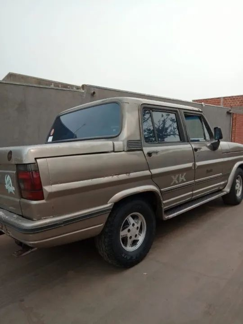 Ford F-1000 SR XK  Deserter Diesel