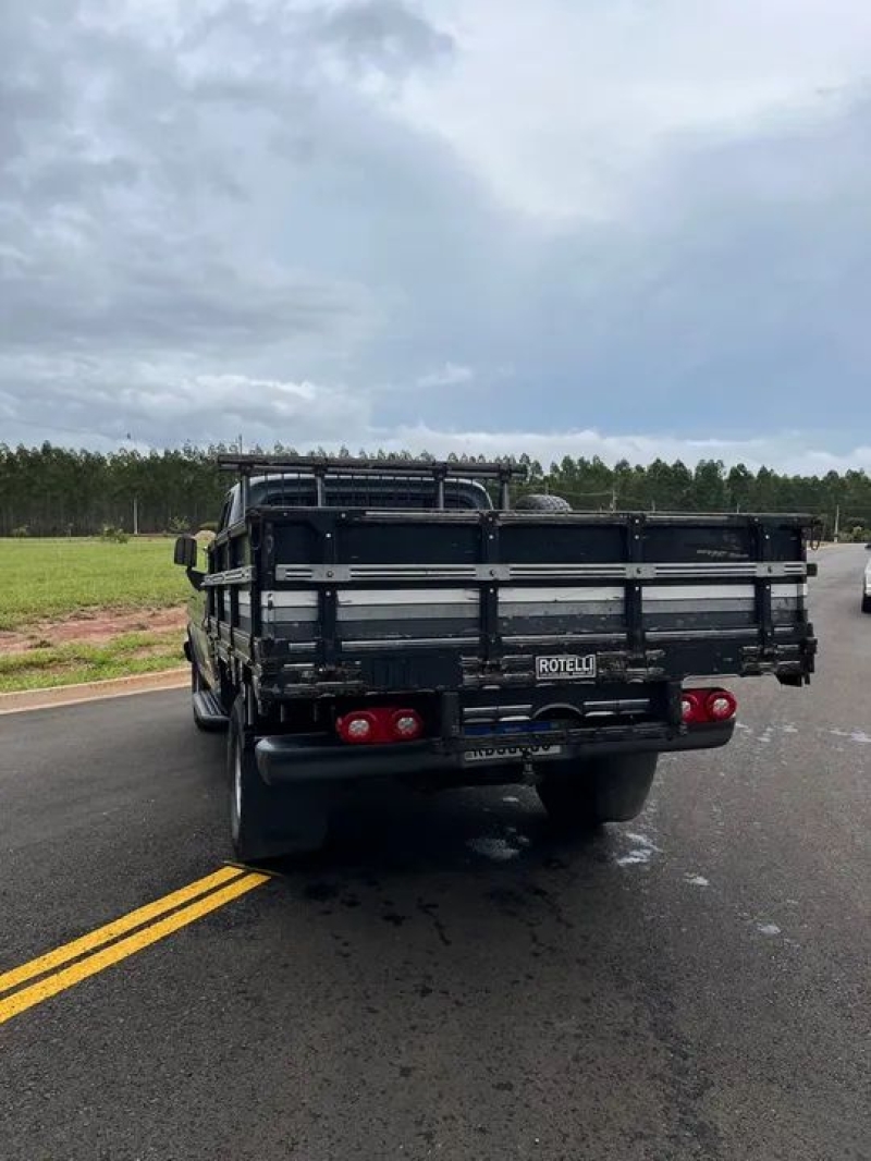 Ford F1000 diesel MWM