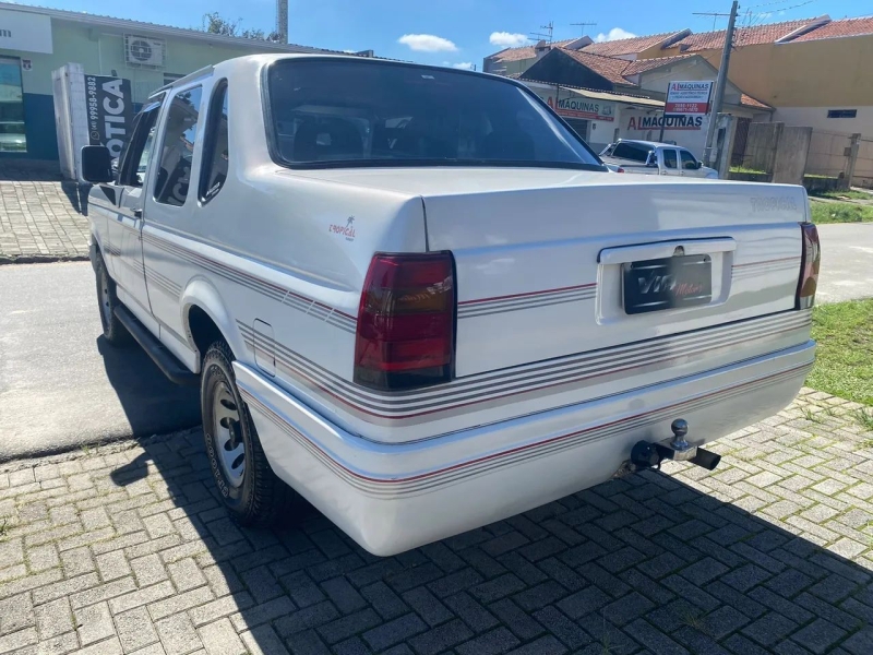 Ford F-1000 CD/Blazer 3.9 Dies.