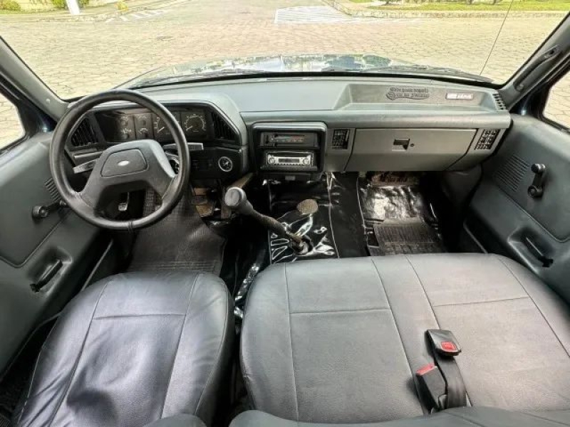 Ford F-1000 Super Diesel CE 3.9