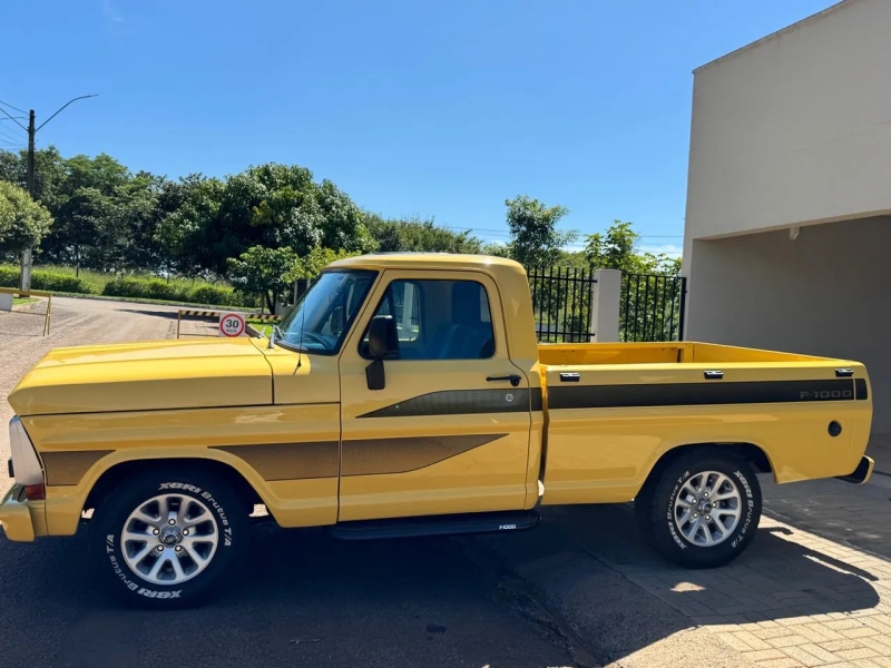 Ford F1000 diesel MWM