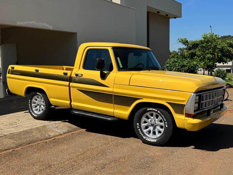 Ford F1000 diesel MWM