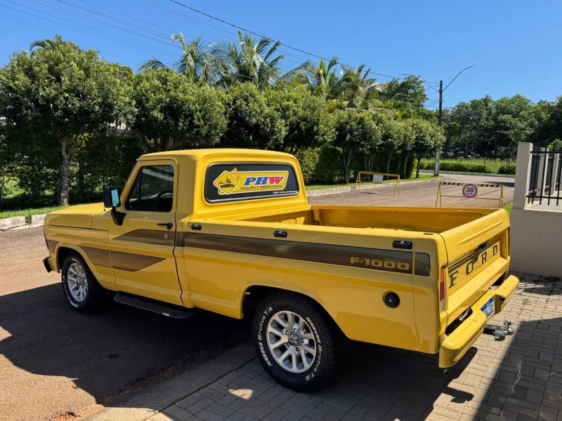 Ford F1000 diesel MWM