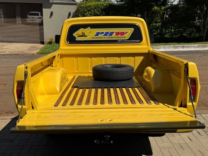 Ford F1000 diesel MWM