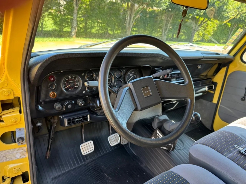 Ford F1000 diesel MWM