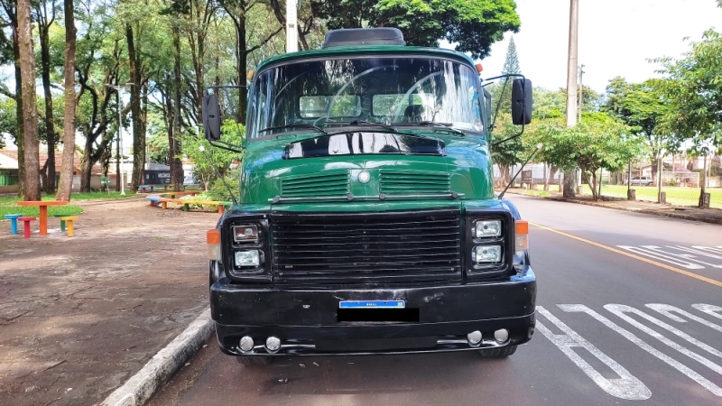 MERCEDES-BENZ 1414 2p (diesel)