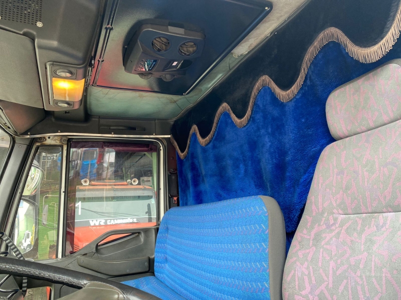 IVECO EUROCARGO 230-E22 3-Eixos 2p (diesel)