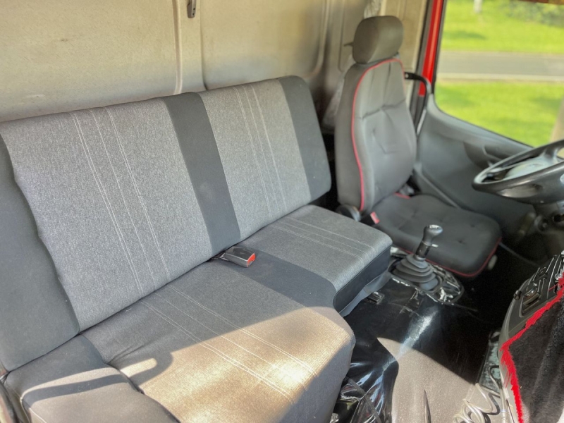 MERCEDES-BENZ Atego 2425 3-Eixos 2p (diesel)