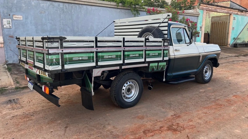 GM - Chevrolet D-10 Diesel