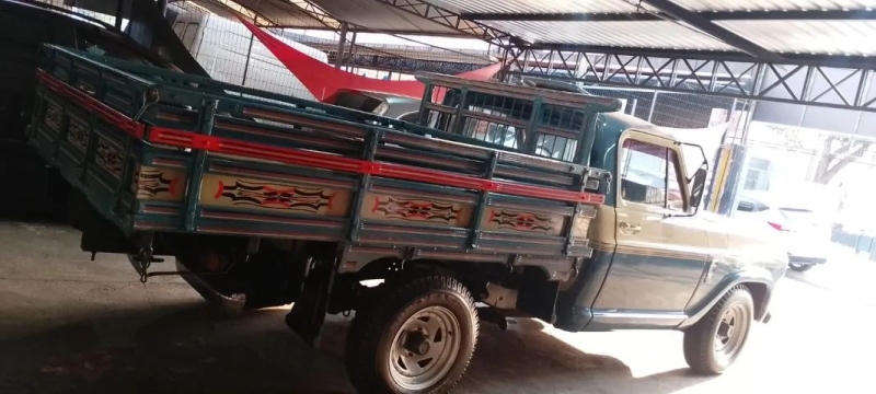 GM - Chevrolet D-10 Diesel