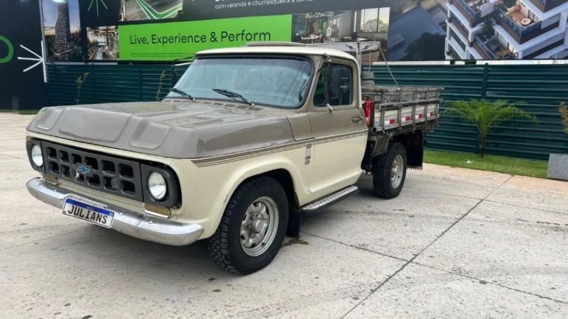 GM - Chevrolet D-10 Diesel