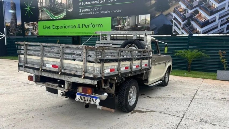 GM - Chevrolet D-10 Diesel