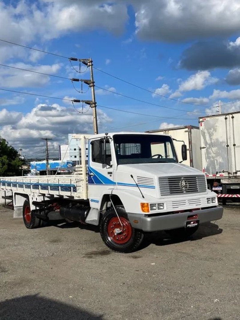 MERCEDES-BENZ L-1214 2p (diesel)