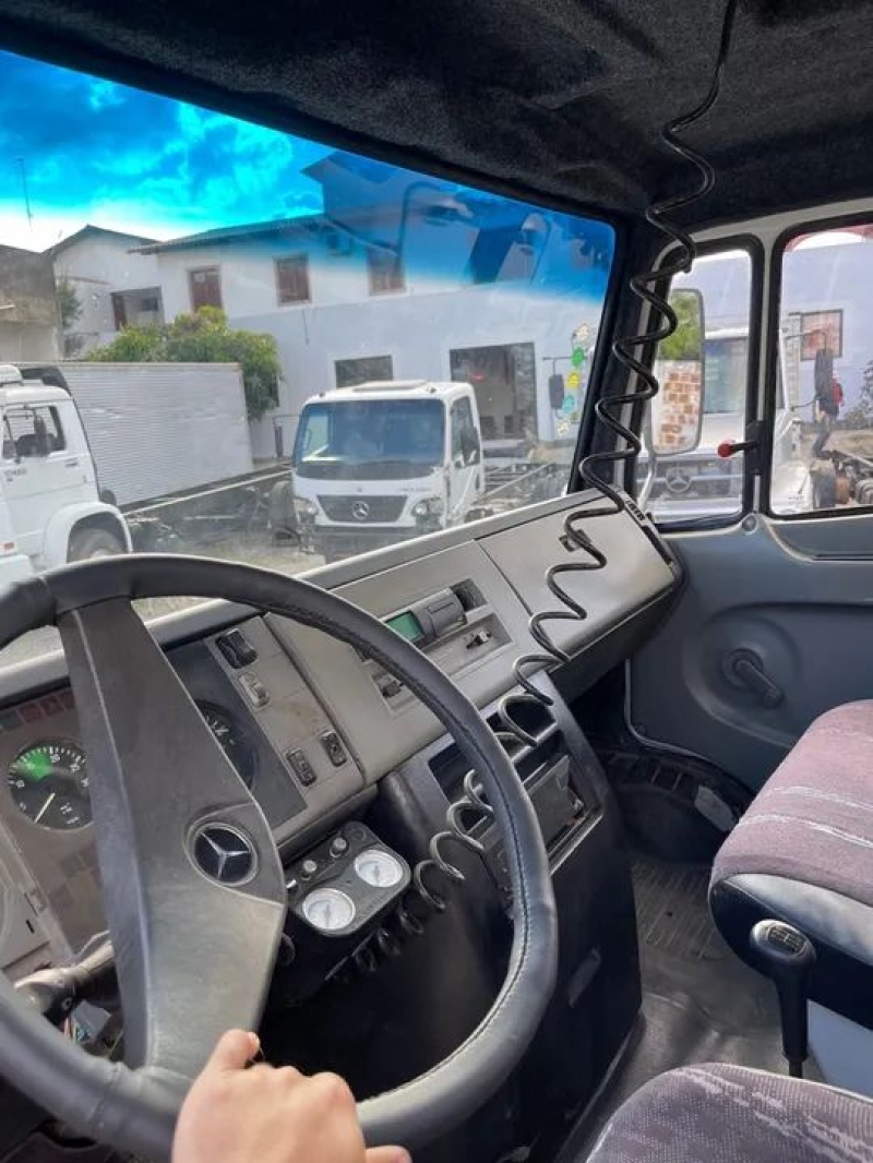 MERCEDES-BENZ L-1214 2p (diesel)
