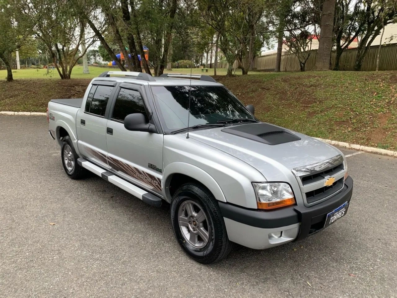 GM - Chevrolet S10 Pick-Up RODEIO 2.8 TDI 4x4 CD Dies.