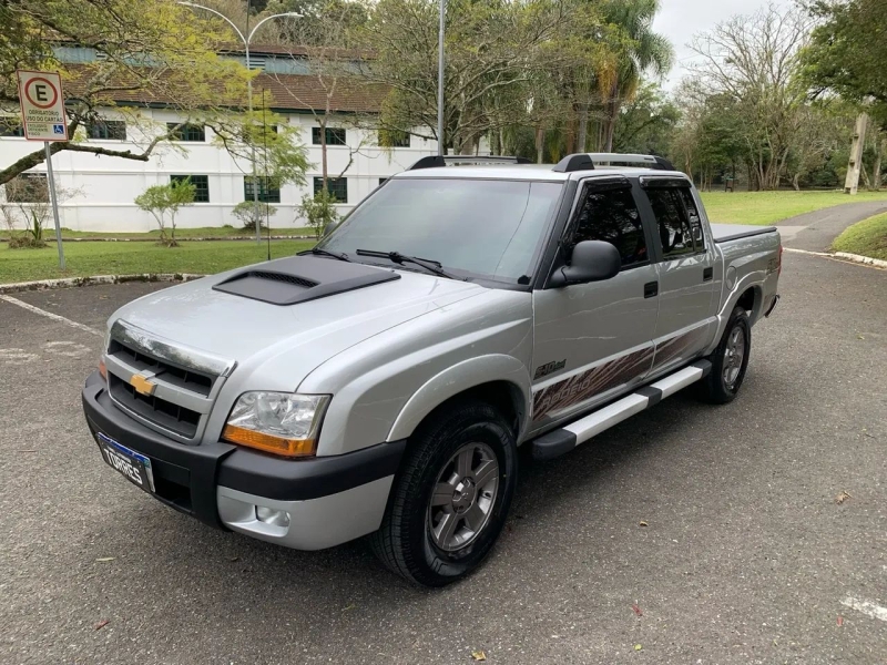 GM - Chevrolet S10 Pick-Up RODEIO 2.8 TDI 4x4 CD Dies.