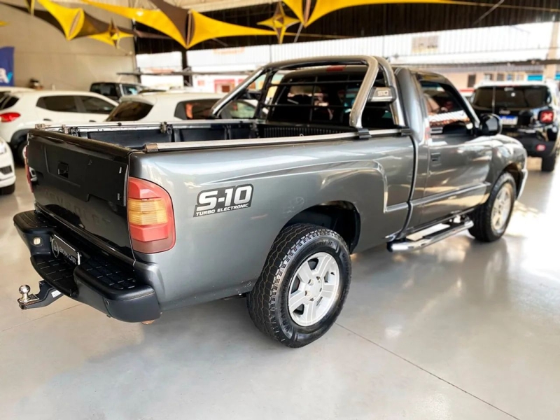GM - Chevrolet S10 P-Up Colina 2.8 TDI 4x2/4x4 CS Dies.