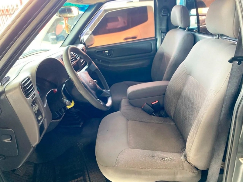 GM - Chevrolet S10 P-Up Colina 2.8 TDI 4x2/4x4 CS Dies.