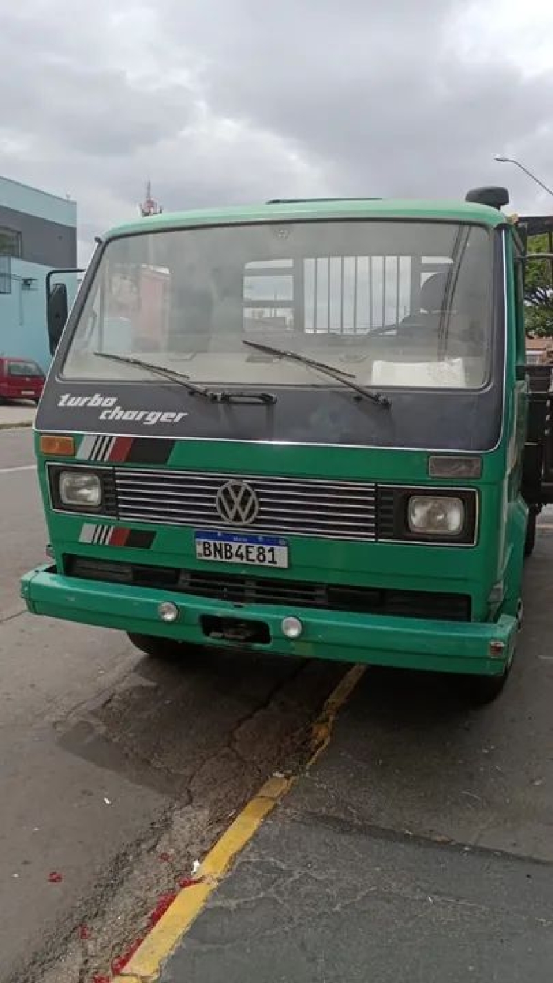 VOLKSWAGEN 6-90 2p (diesel)