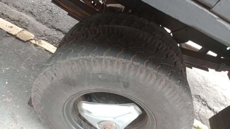 VOLKSWAGEN 6-90 2p (diesel)