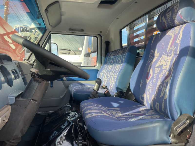 VOLKSWAGEN 8-150 E Delivery 2p (diesel)
