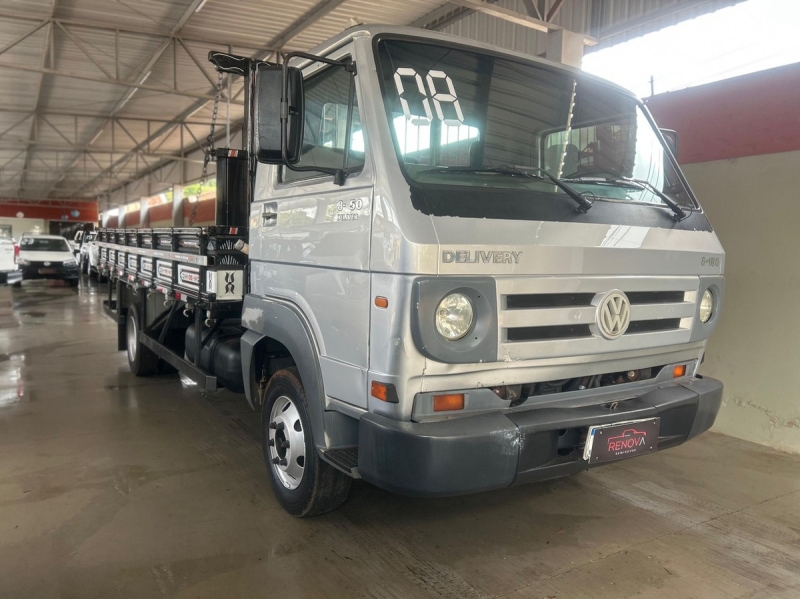VOLKSWAGEN 8-150 E Delivery 2p (diesel)