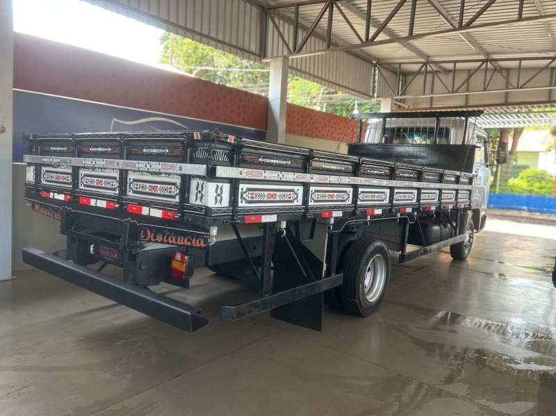 VOLKSWAGEN 8-150 E Delivery 2p (diesel)