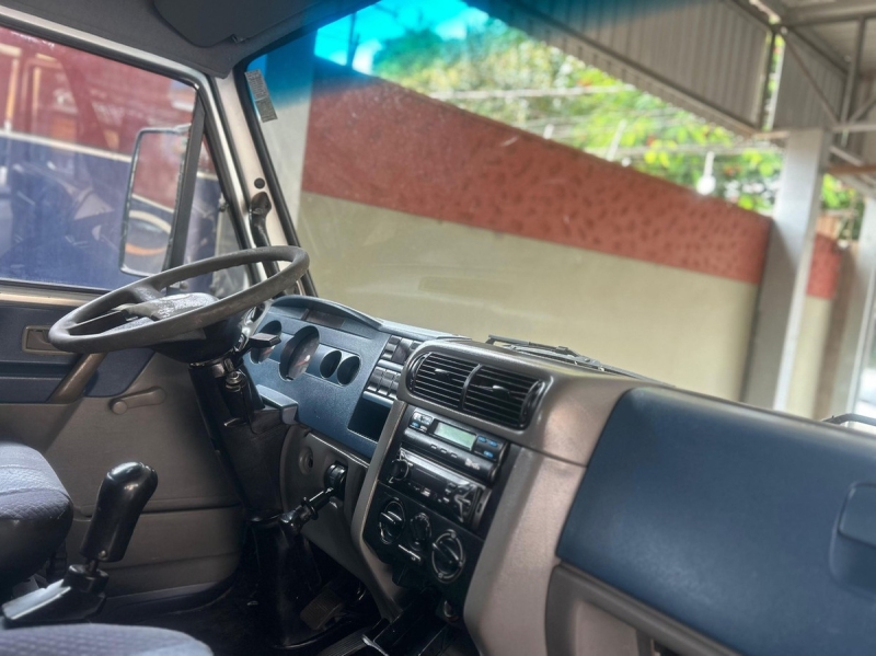 VOLKSWAGEN 8-150 E Delivery 2p (diesel)