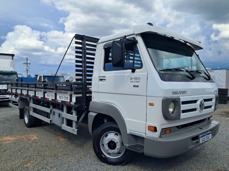 VOLKSWAGEN 9-150 E Delivery 2p (diesel)