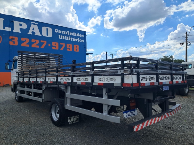 VOLKSWAGEN 9-150 E Delivery 2p (diesel)