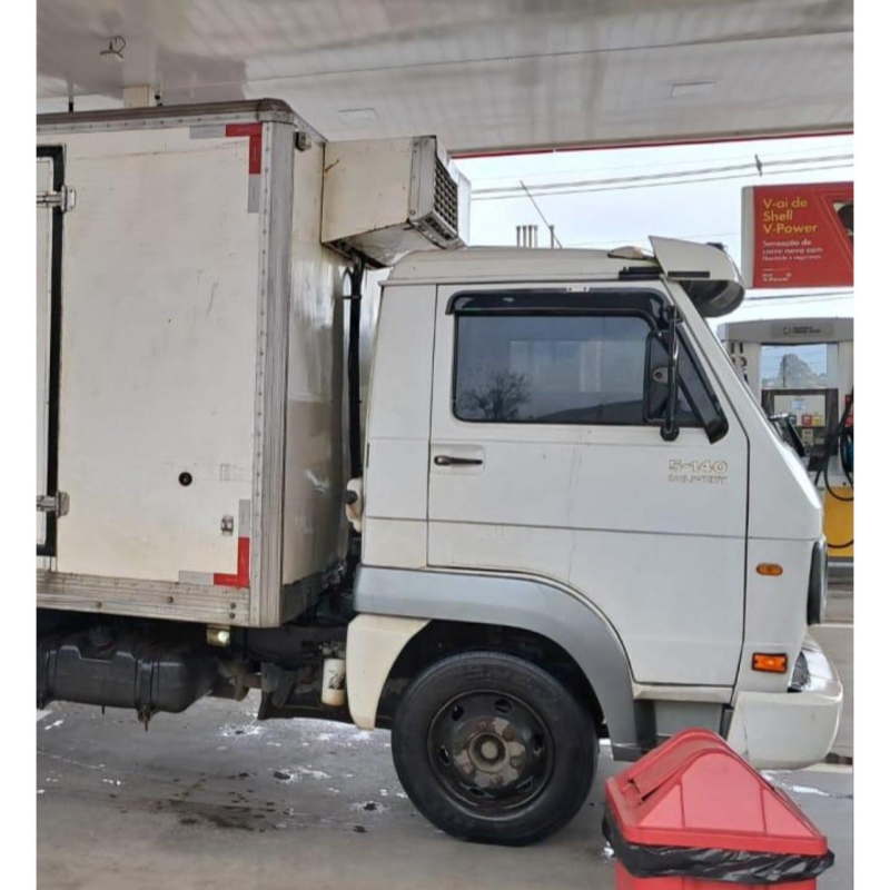 VOLKSWAGEN 5-140 E Delivery 2p (diesel)