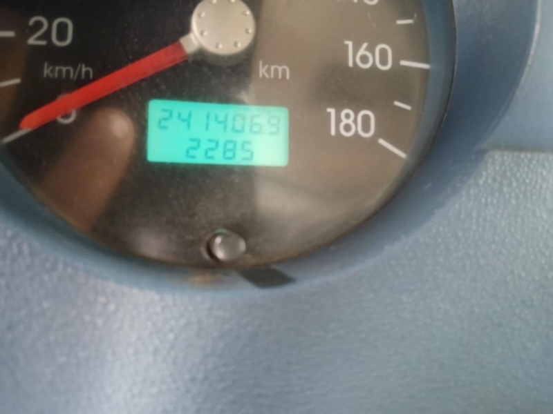 VOLKSWAGEN 5-140 E Delivery 2p (diesel)