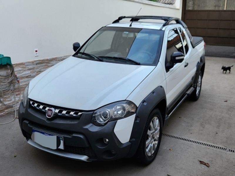 Fiat Strada Adv.1.8 16V  LOCKER Dual. Flex CE