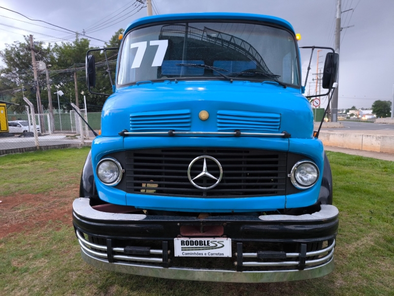 MERCEDES-BENZ L-1513 3-Eixos 2p (diesel)
