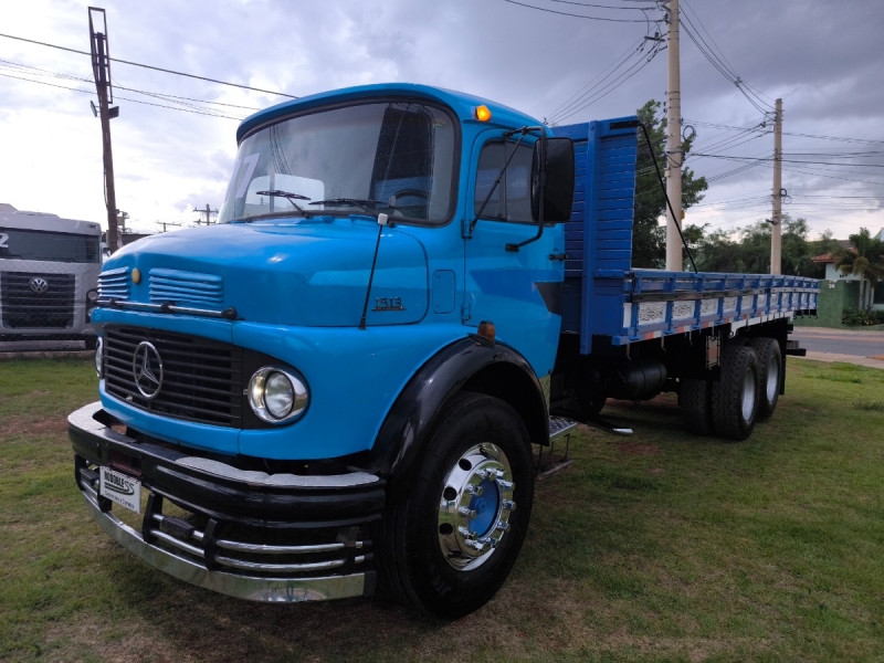MERCEDES-BENZ L-1513 3-Eixos 2p (diesel)